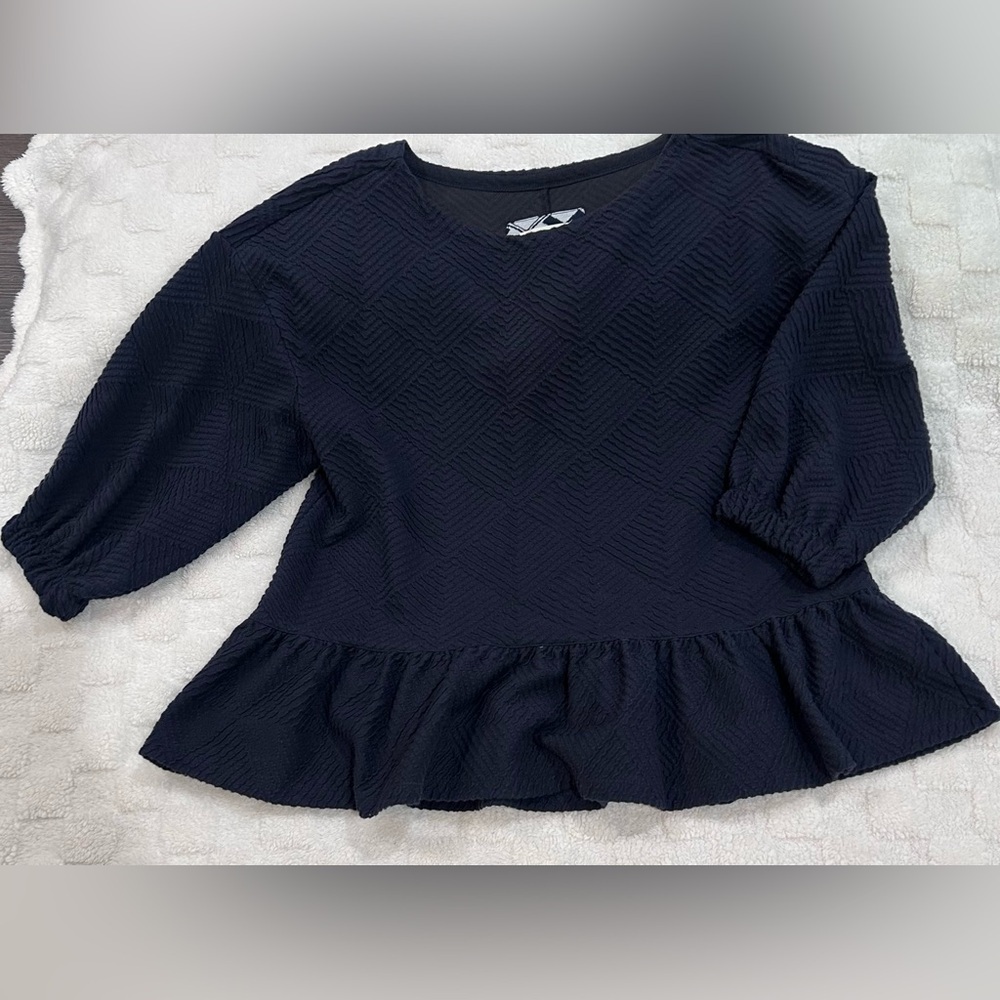 Maeve Womens Navy Blue Thick Embossed Peplum 3/4 Sleeve
Scoop Neck Top Size M - Picture 4 of 9